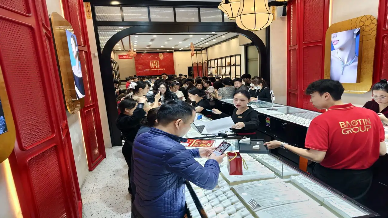 تحركات هادئة في أسعار الذهب خلال تعاملات يوم 27 فبراير بعد مناسبة إله الثروة